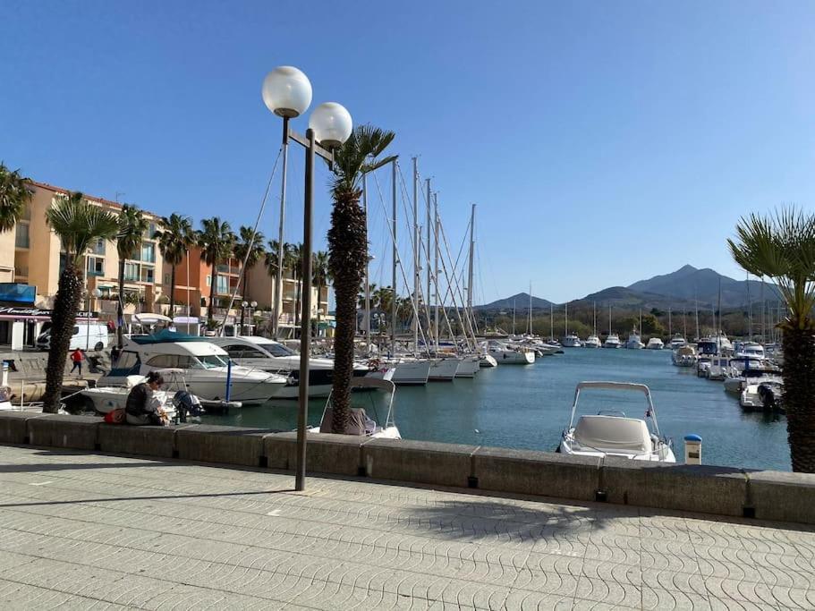 Escape - Bord De Port * Argeles-sur-Mer